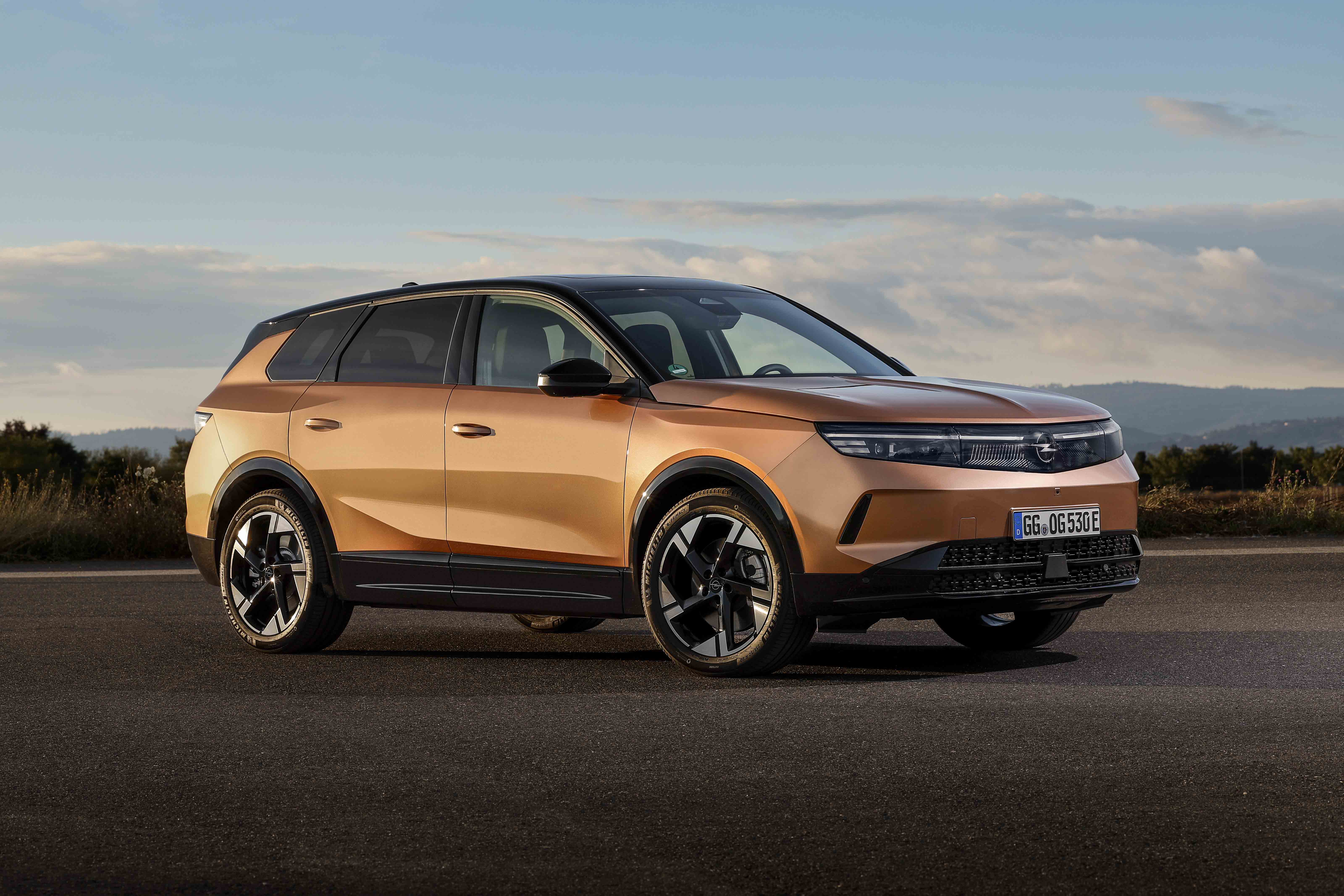 Yeni Opel Grandland  Ön Talep Almaya Başladı