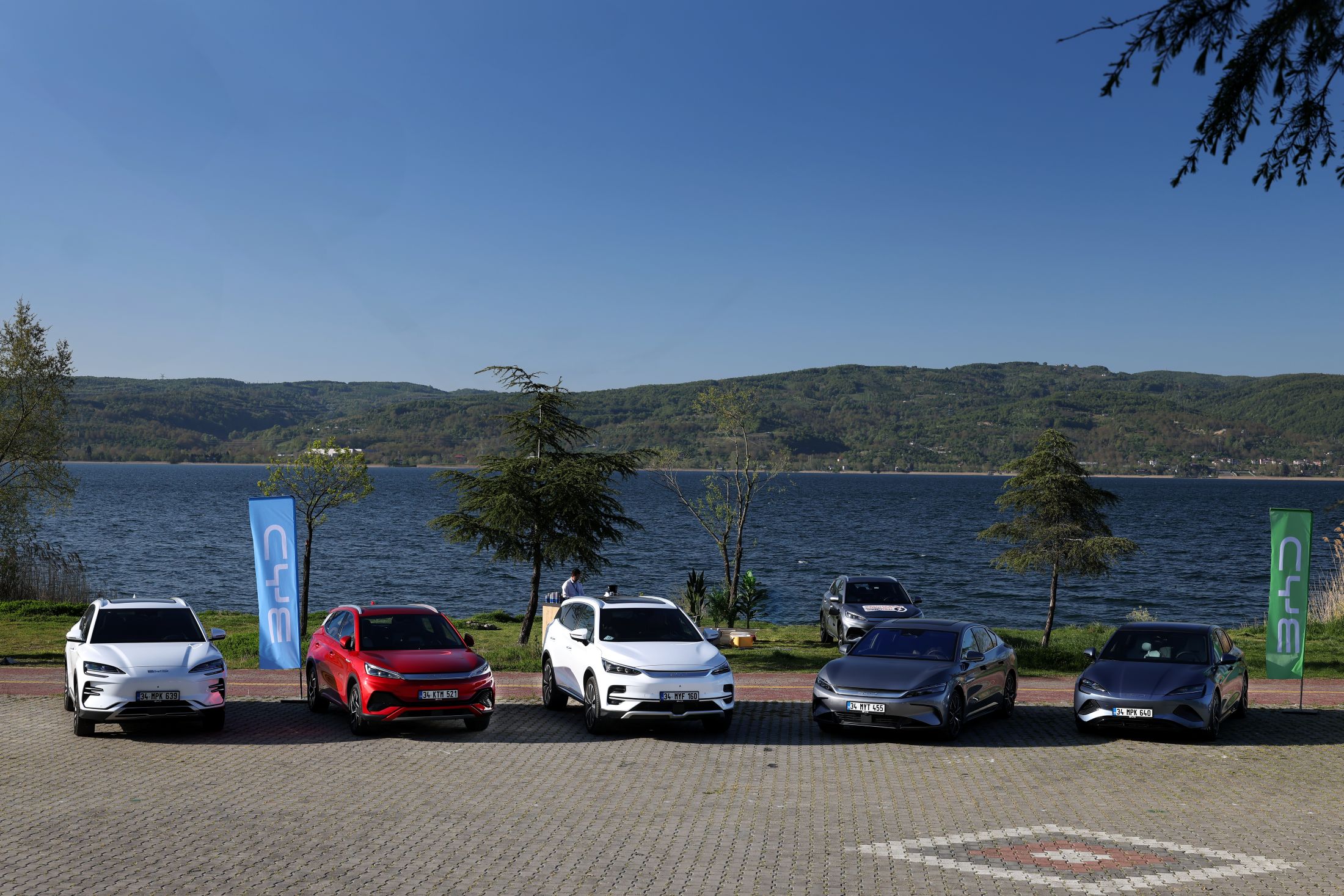 7 kişilik SUV TANG İlk Kez Sahneye Çıktı