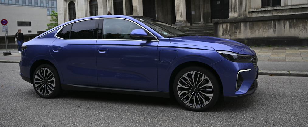 Togg T10F Türkiye'de satışa sunuldu